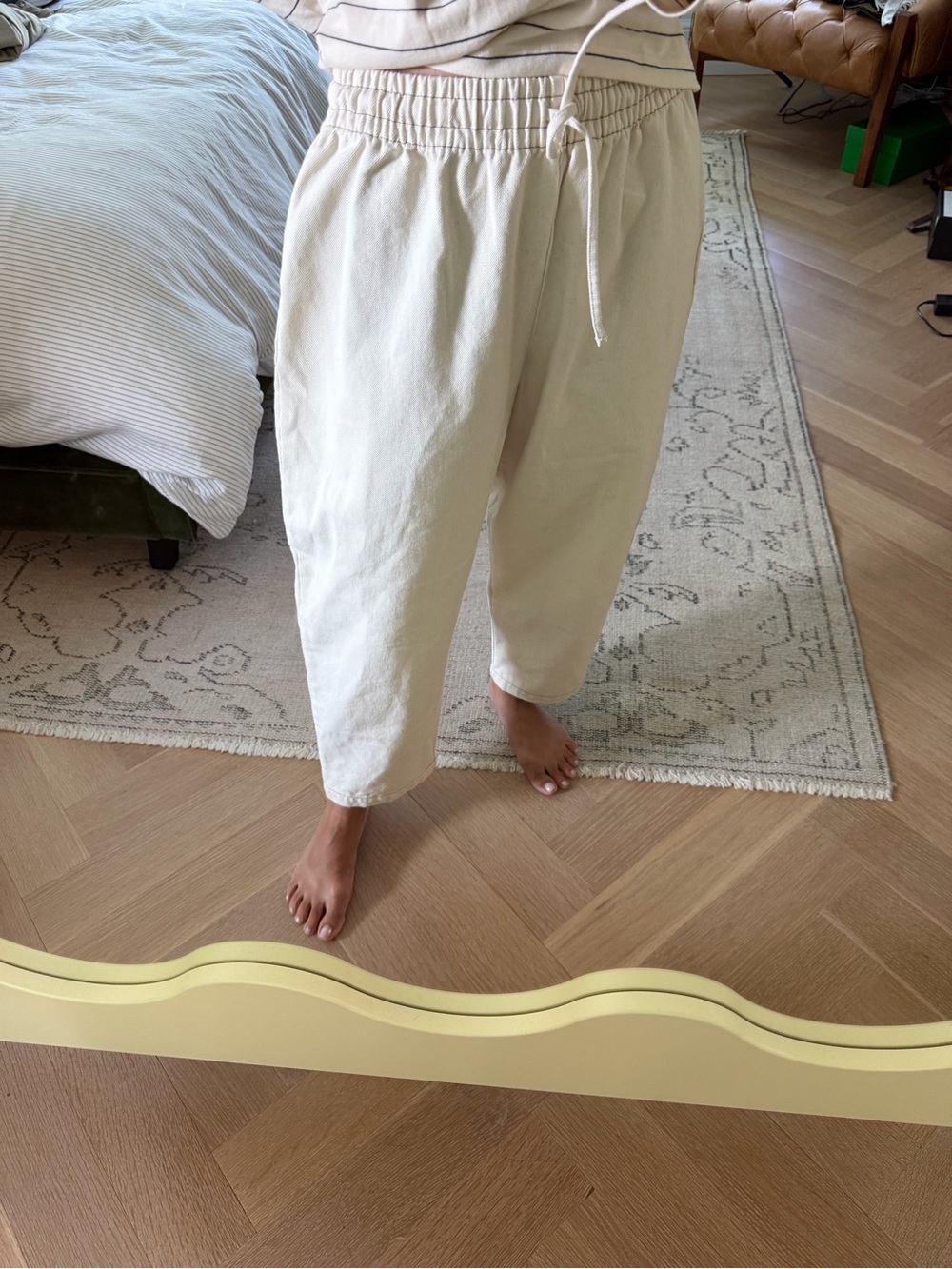 CEDAR-LEIGH ORGANIC COTTON DENIM TROUSERS IN ECRU